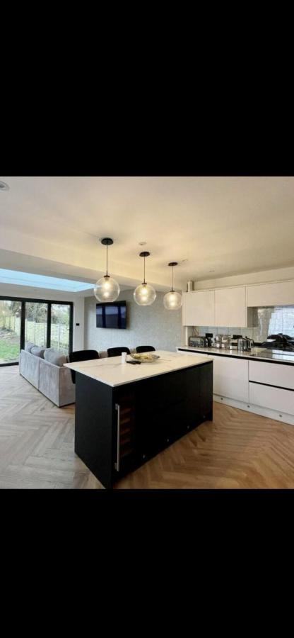 3 Bedroom House Hildenborough Exterior photo